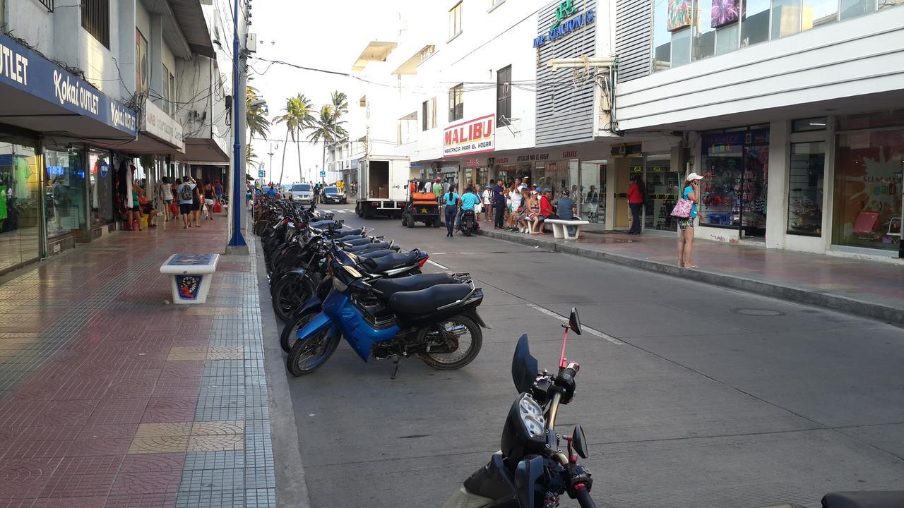 San Andres Vive Paradise Habitaciones Con Bano Privado A 80Mts De La Playa Principal Zewnętrze zdjęcie
